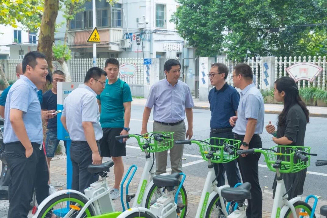 C:\Users\Administrator\Desktop\4.jpg C:\Users\Administrator\Desktop\4.jpg