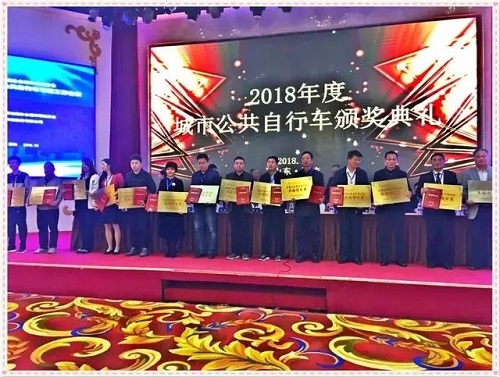 C:\Users\Administrator\Desktop\4..jpg C:\Users\Administrator\Desktop\4..jpg