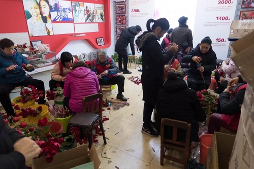 C:\Users\Administrator\Desktop\2..jpg C:\Users\Administrator\Desktop\2..jpg