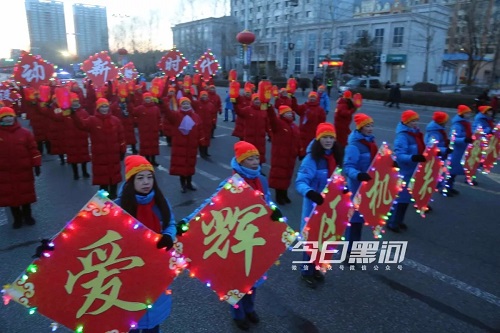 C:\Users\Administrator\Desktop\7..jpg C:\Users\Administrator\Desktop\7..jpg