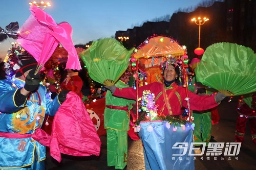 C:\Users\Administrator\Desktop\17..jpg C:\Users\Administrator\Desktop\17..jpg