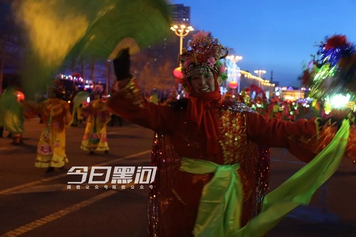 C:\Users\Administrator\Desktop\22..jpg C:\Users\Administrator\Desktop\22..jpg