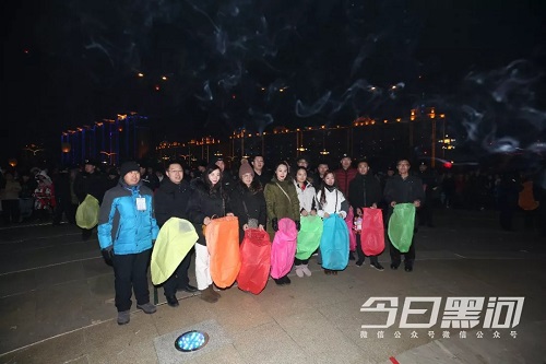 C:\Users\Administrator\Desktop\6..jpg C:\Users\Administrator\Desktop\6..jpg