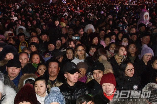 C:\Users\Administrator\Desktop\33..jpg C:\Users\Administrator\Desktop\33..jpg