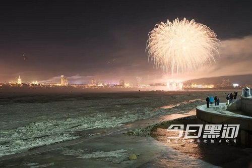 C:\Users\Administrator\Desktop\35..jpg C:\Users\Administrator\Desktop\35..jpg