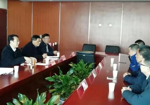 C:\Users\Administrator\Desktop\4.jpg C:\Users\Administrator\Desktop\4.jpg