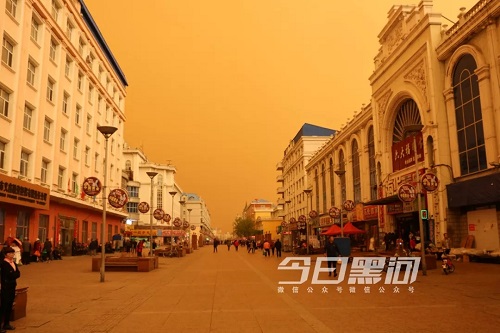 C:\Users\Administrator\Desktop\8.jpg C:\Users\Administrator\Desktop\8.jpg