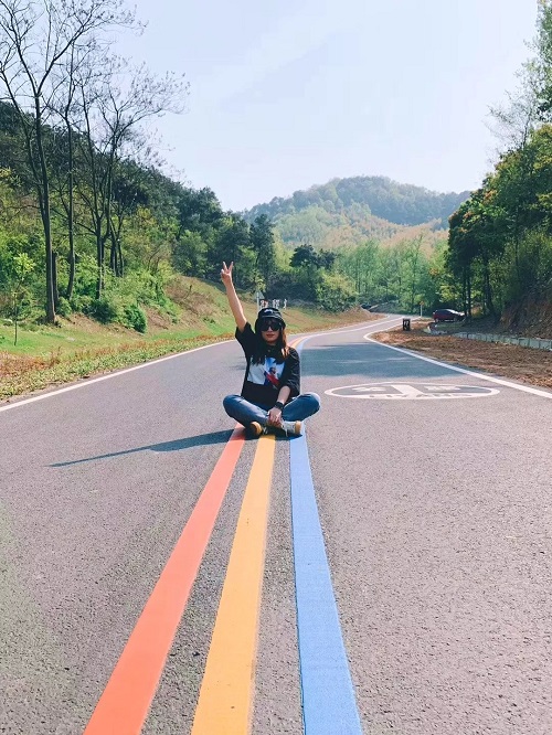 C:\Users\Administrator\Desktop\4.jpg C:\Users\Administrator\Desktop\4.jpg