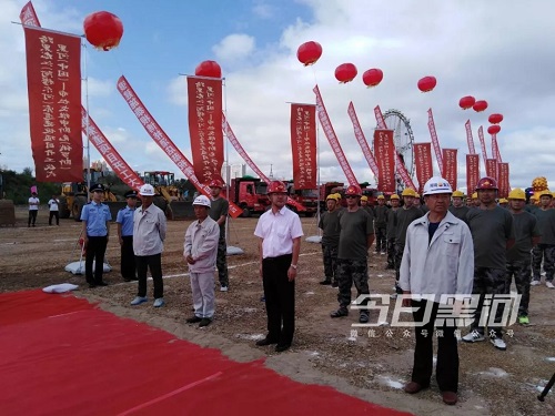 C:\Users\Administrator\Desktop\4.jpg C:\Users\Administrator\Desktop\4.jpg