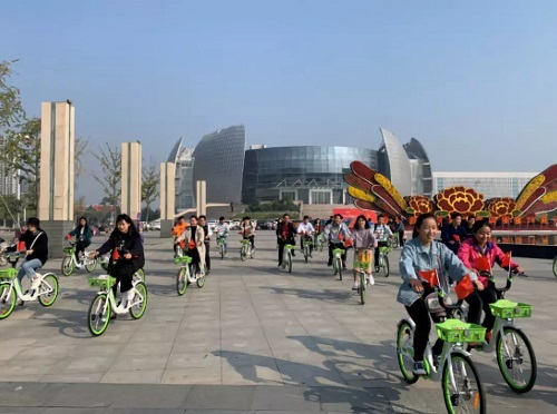 C:\Users\Administrator\Desktop\4.jpg C:\Users\Administrator\Desktop\4.jpg