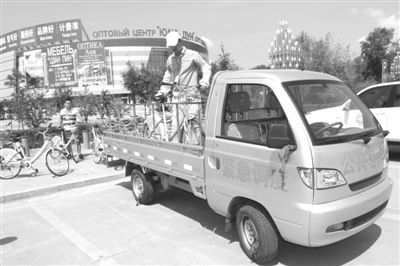 黑河市民自發(fā)愛護自行車